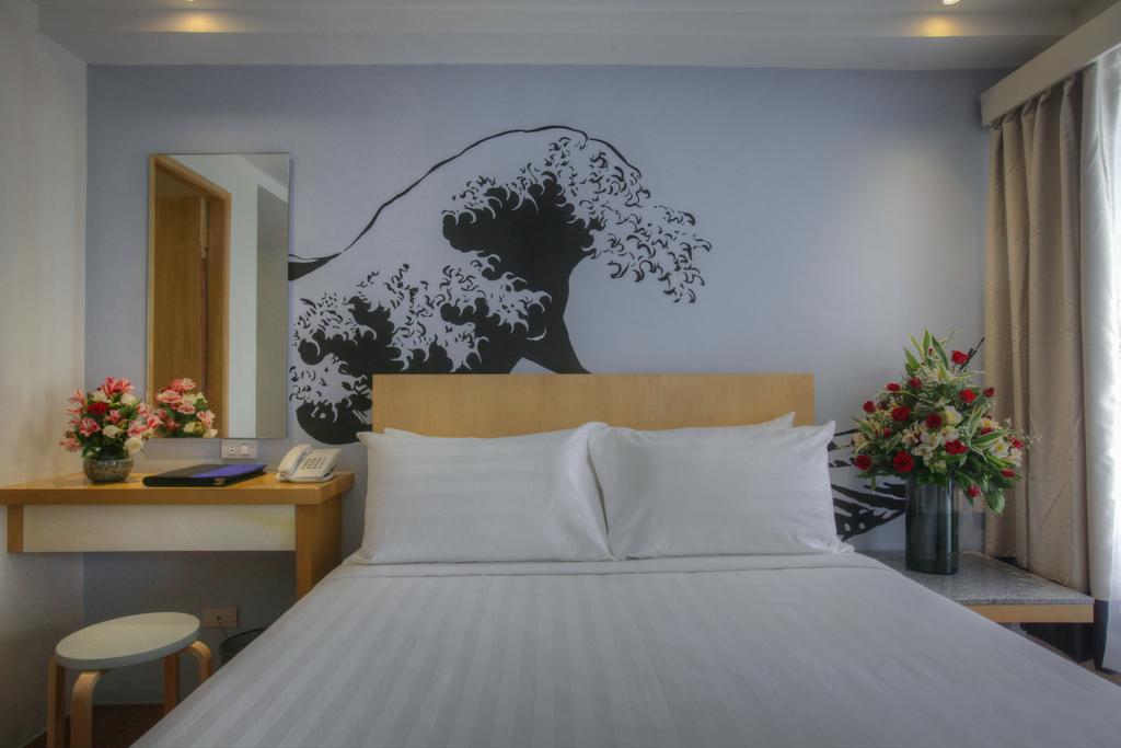 Fersal Hotel Makati Avenue Макати Номер фото